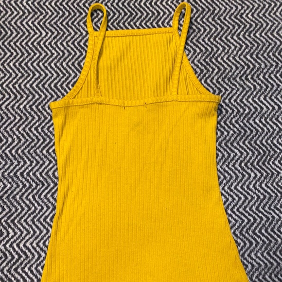 Rue 21 Yellow Tank - Picture 3 of 3